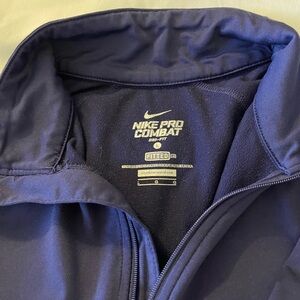 Nike Pro Combat Fitted Jacket in Navy